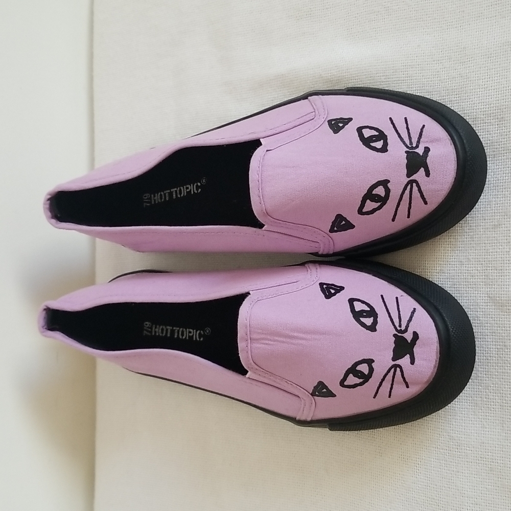 Hot Topic Purple Cat Canvas Sneaker